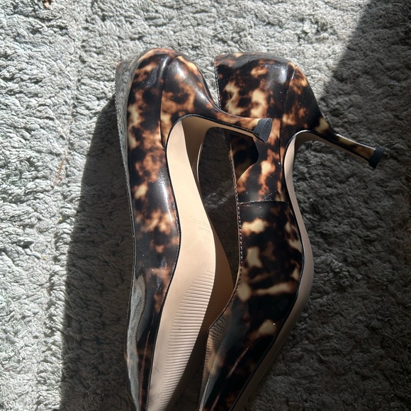 Kate Spade Tortoiseshell Pointed Heels - Picture 2 of 5